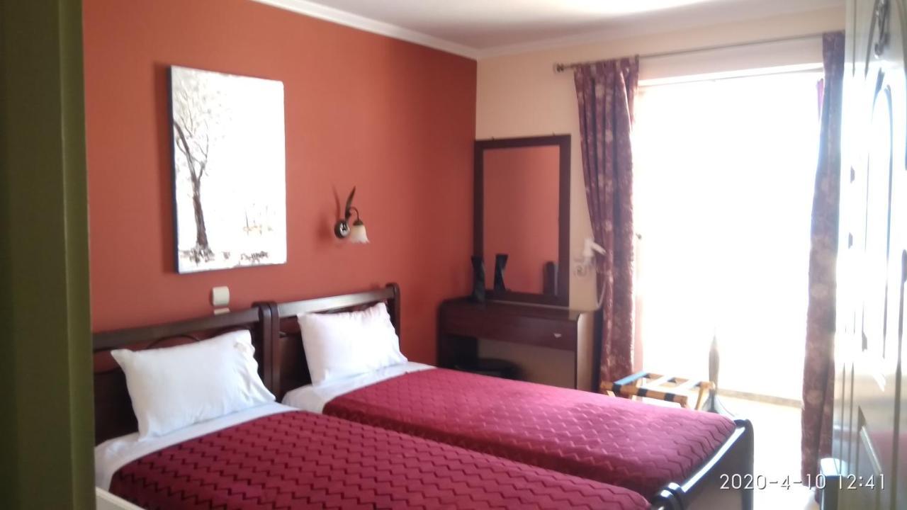 Palatino Hotel Loutra Edipsou  Ngoại thất bức ảnh