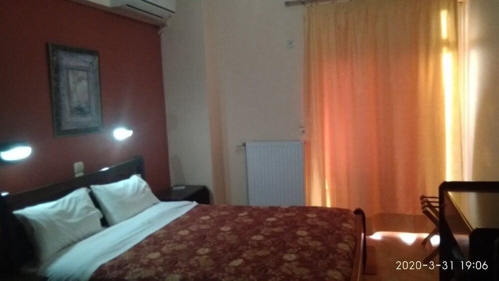 Palatino Hotel Loutra Edipsou  Ngoại thất bức ảnh
