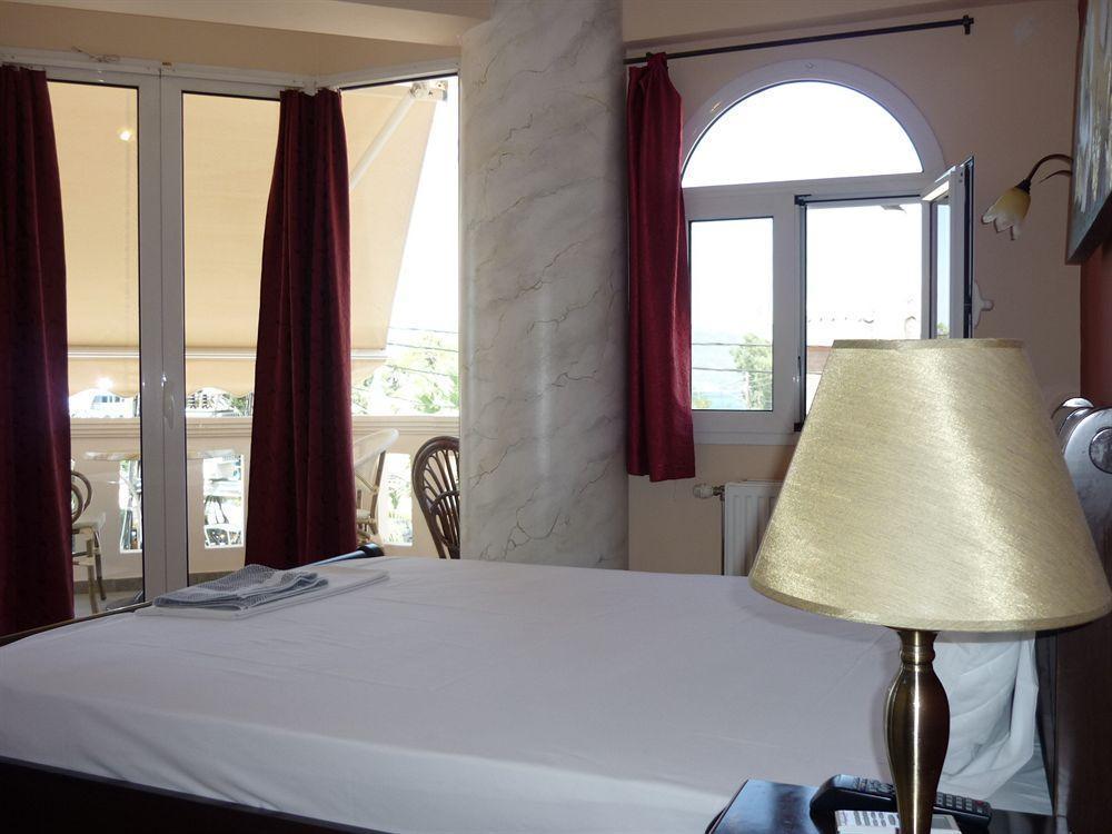Palatino Hotel Loutra Edipsou  Ngoại thất bức ảnh